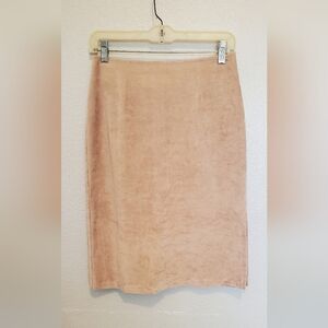 XOXO Women's Pencil Skirt in Soft Tan